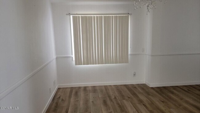 Building Photo - 1720 Elsinore Creek