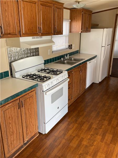 Building Photo - 135 Dv Byrd Ln