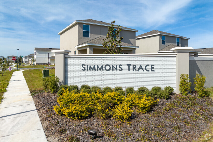 1361 Simmons Rd Kissimmee, FL 34744 - Simmons Trace