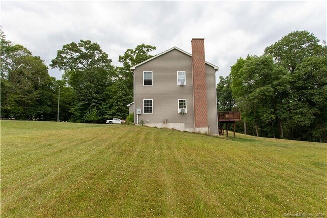 Building Photo - 201 Champion Rd