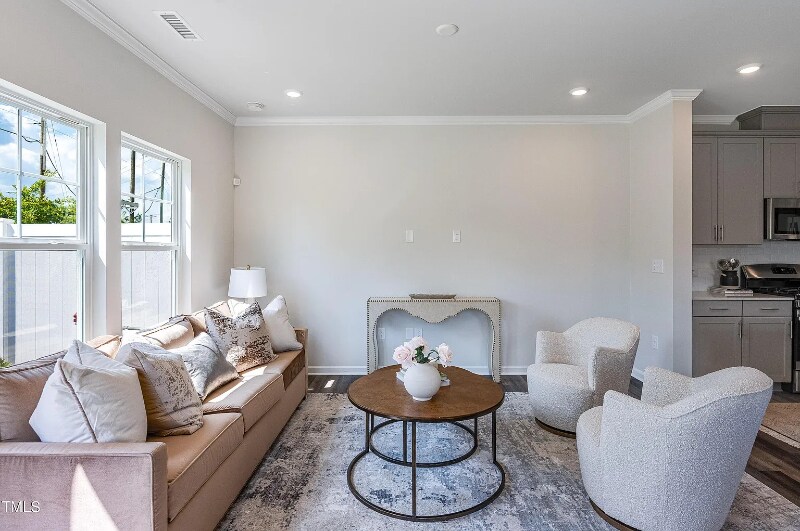 Building Photo - 282 Peebles Dr