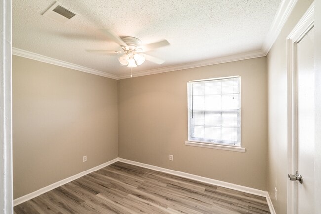 Building Photo - 5204 Grizzard Rd NW