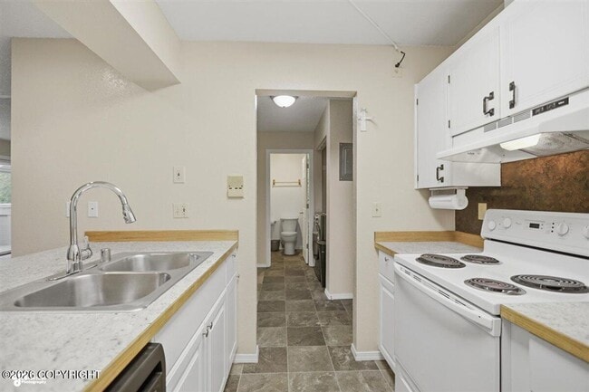 Building Photo - 4333 San Ernesto Ave