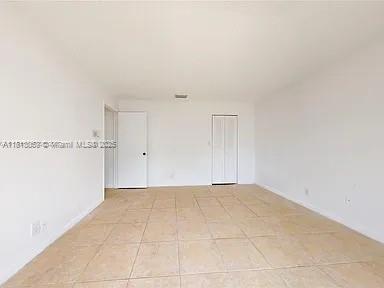 Building Photo - 2786 S University Dr