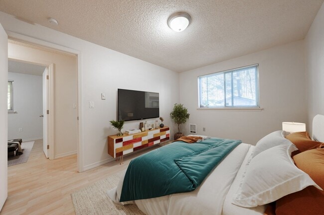 Building Photo - Tacoma Rambler