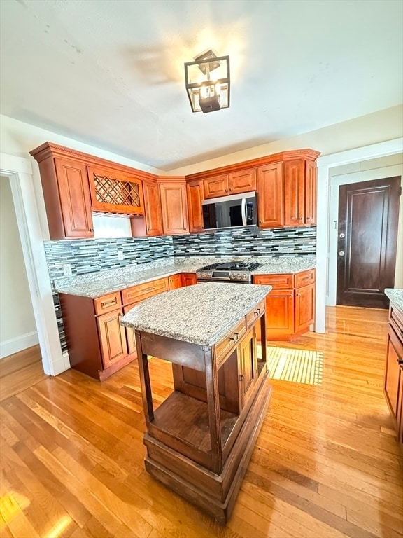 Building Photo - 48 Rosewood St