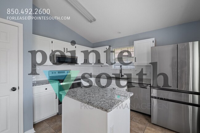 Building Photo - 422 Pristine Water Ln