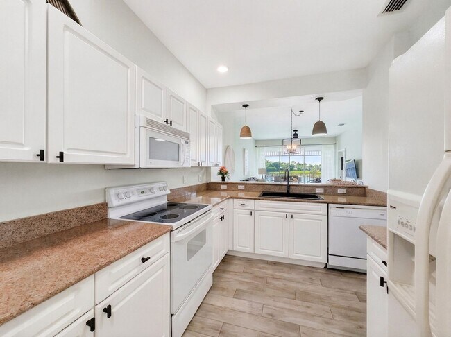 Building Photo - 7895 Mahogany Run Ln