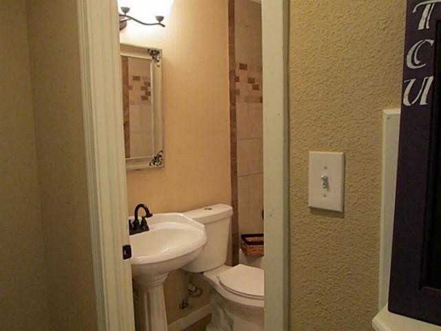 Building Photo - 3525 Mission St