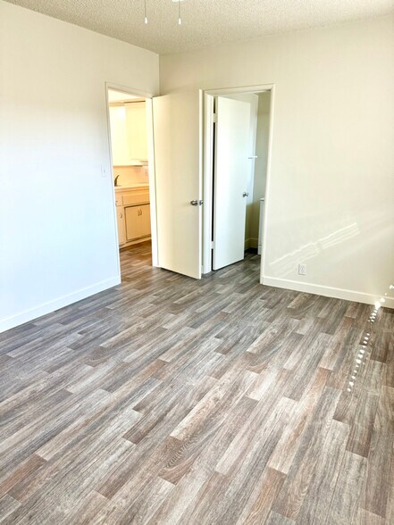 Building Photo - 6248 N San Gabriel Blvd