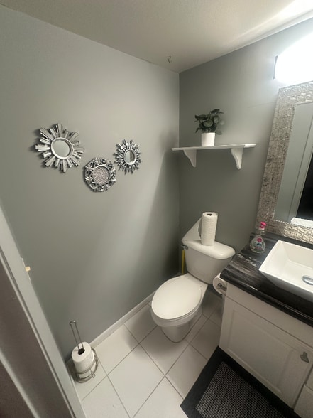 Building Photo - 9663 Harbour Cove Ct