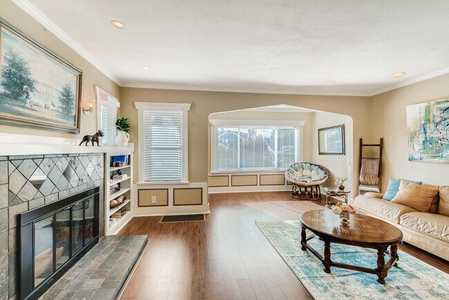 Building Photo - Stadium Home N Tacoma