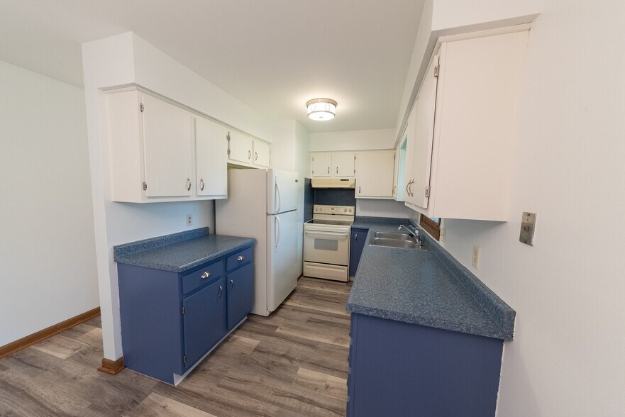 Kitchen - 5312 Trafalger Pl