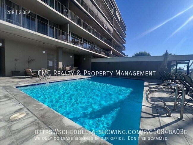 Building Photo - 5400 E The Toledo