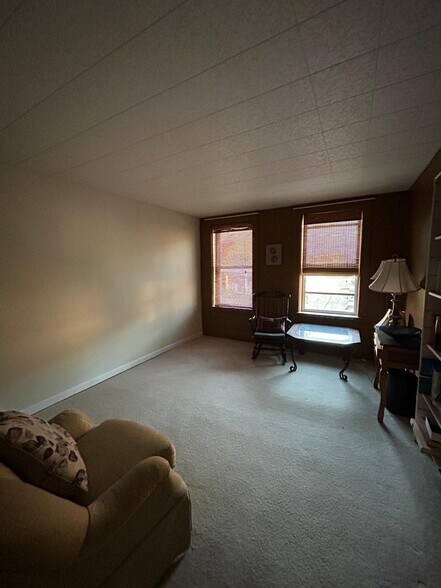 Building Photo - 2092 Murray Hill Rd