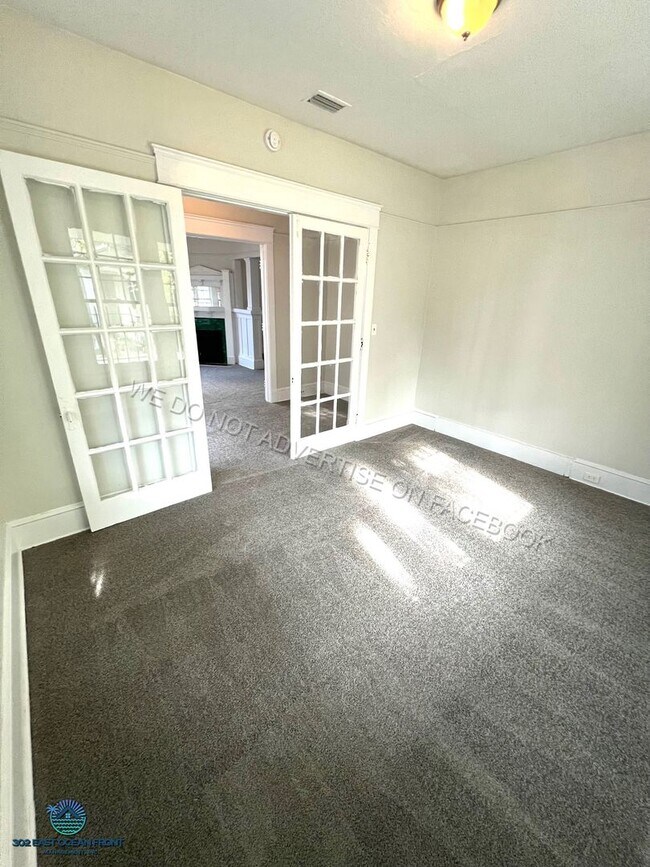 Building Photo - Spacious 2 Bedroom Home