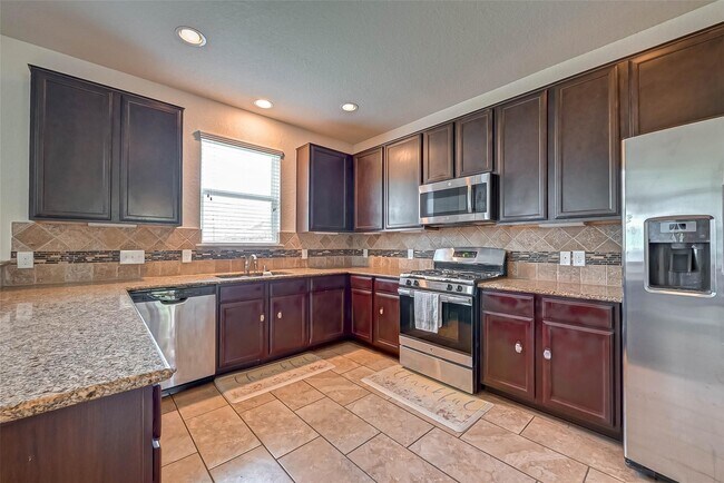 Building Photo - 3306 Coopers Ridge Way