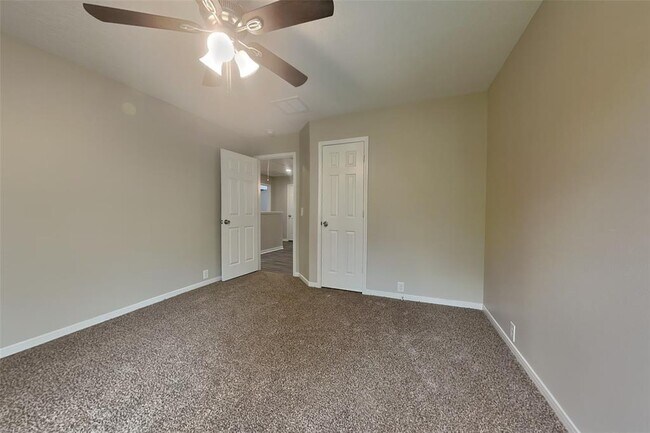 Building Photo - 17435 Ivy Stream Dr