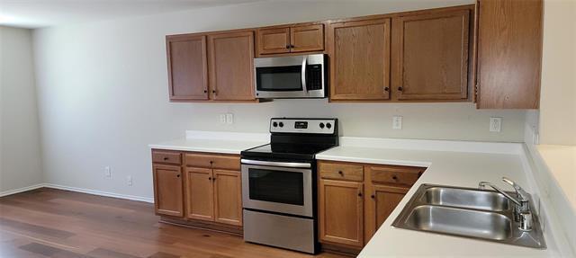 Building Photo - 13371 Hursey Dr