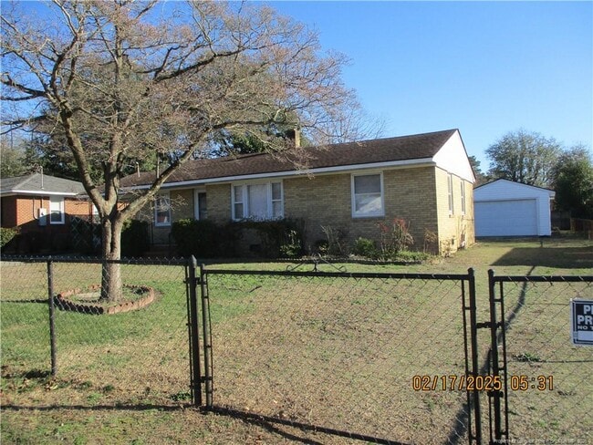 Primary Photo - 5119 Utile Rd