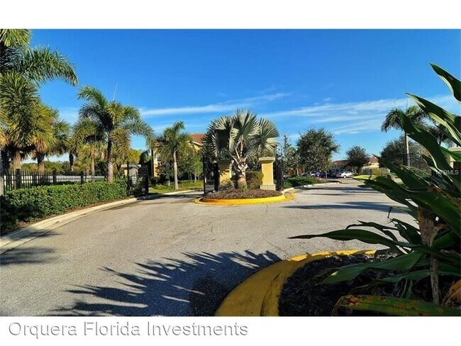 Building Photo - 7927 Moonstone Dr