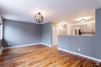 Building Photo - 2 bedroom in Brooklyn NY 11211