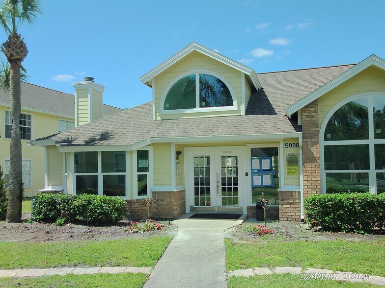 Building Photo - 5015 Laguna Bay Cir