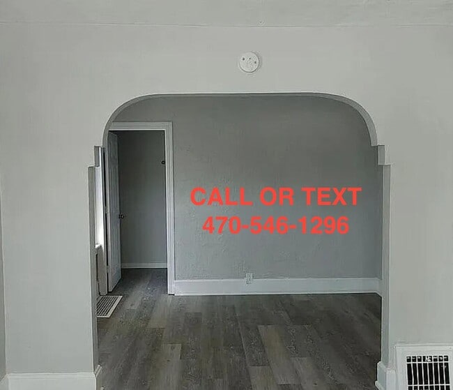 Building Photo - 3204 Caledonia St