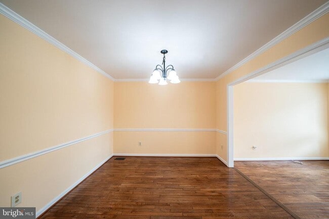 Building Photo - 10168 Turnberry Pl