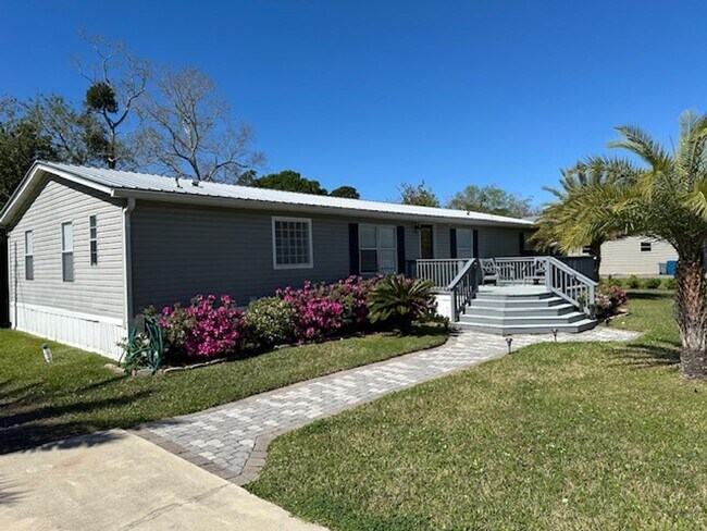 Building Photo - Private (Gated) Country Retreat - RV Hookups, 2 Decks, Back Patio, Outdoor Gaming/Utility Area, S...