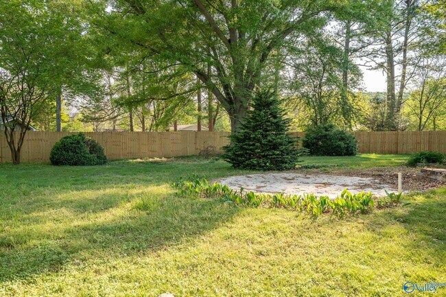 Building Photo - 912 Mountain Gap Rd SE