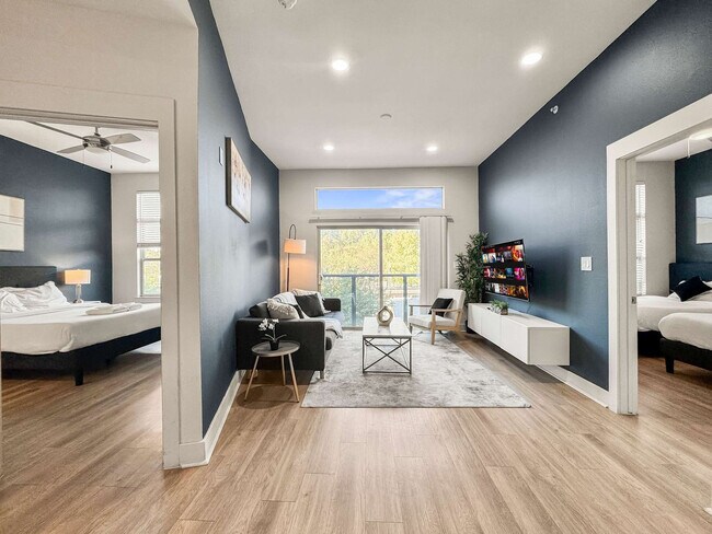 Building Photo - 310 N Malcolm X Blvd