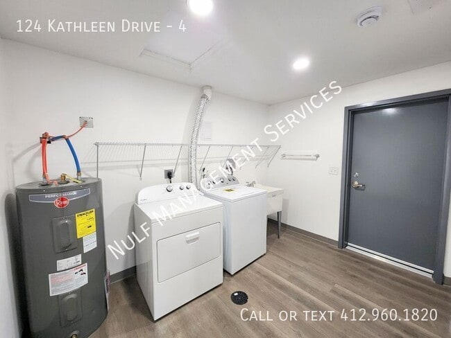 Building Photo - 124 Kathleen Dr