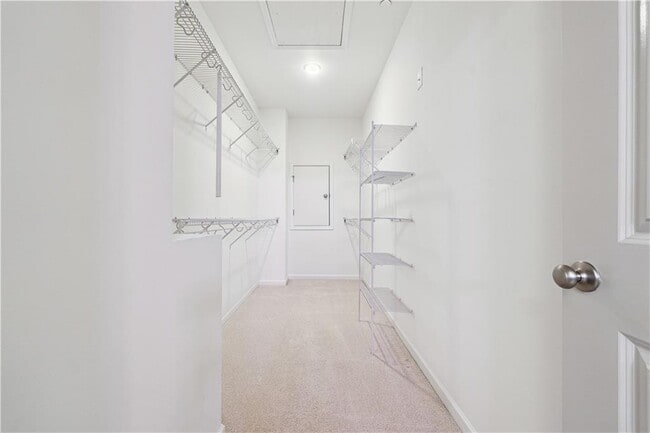 Building Photo - 1105 Kirkland Circle
