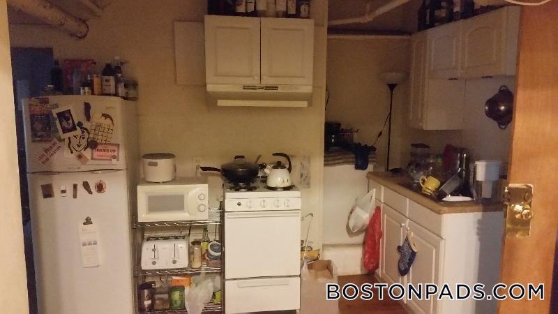 Building Photo - 1450 Commonwealth Ave