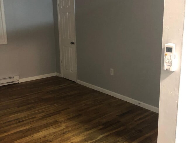 Building Photo - 74 S Ward St