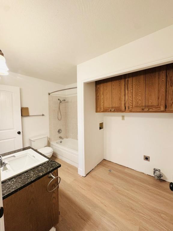 Building Photo - 2986 Newman Dr