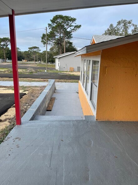 Building Photo - 9989 E Highway 25