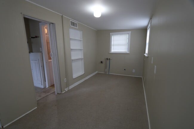 Building Photo - 333 Liberty Ave