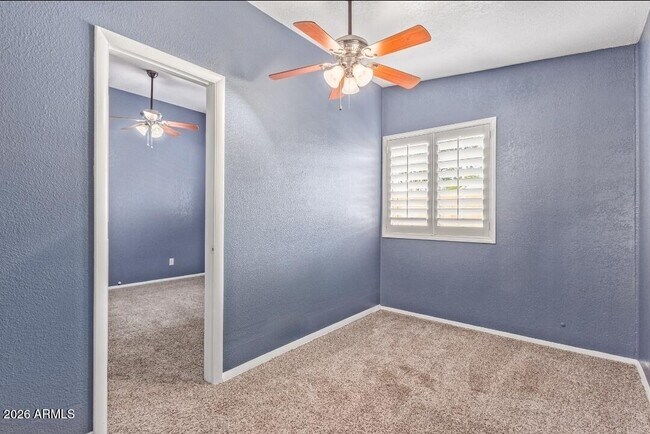 Building Photo - 7716 W Cora Ln
