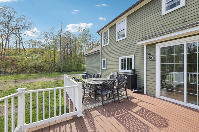 Building Photo - 56 Benjamin Meadow Rd
