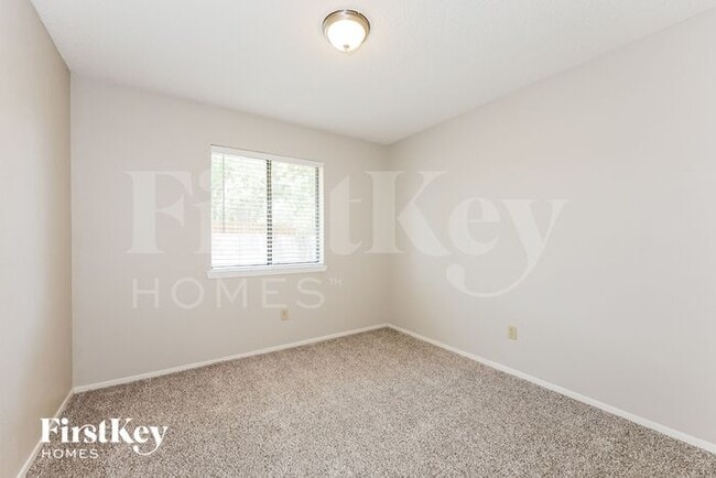 Building Photo - 2605 Trailridge Dr