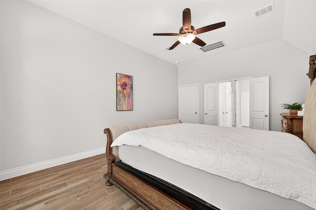 Building Photo - 17171 Crimson Crest Dr