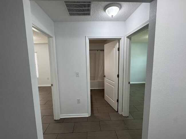 Building Photo - FOR RENT!!!!