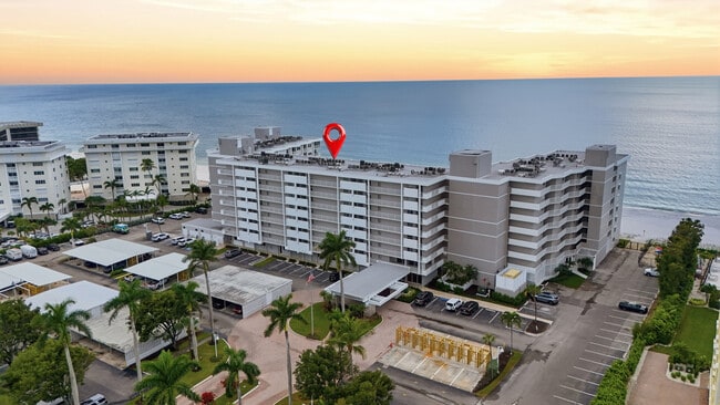 Building Photo - 3443 Gulf Shore Blvd N