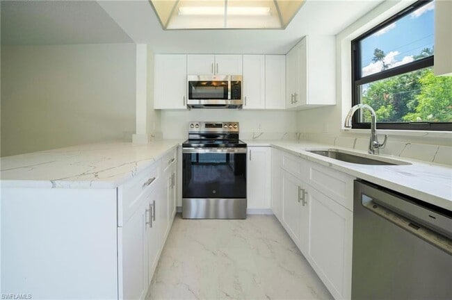 Primary Photo - 17455 Overhill Dr