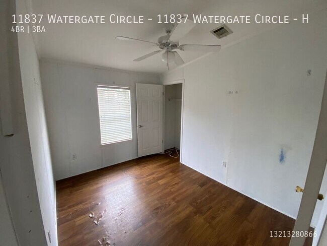 Building Photo - 11837 Watergate Cir