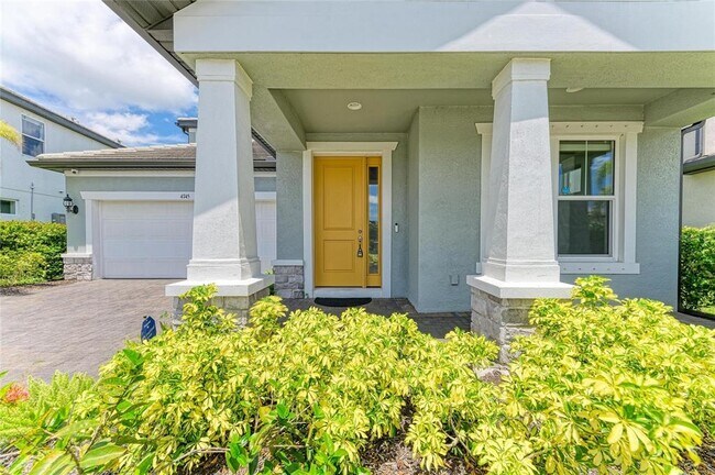 Building Photo - 4745 Antrim Dr