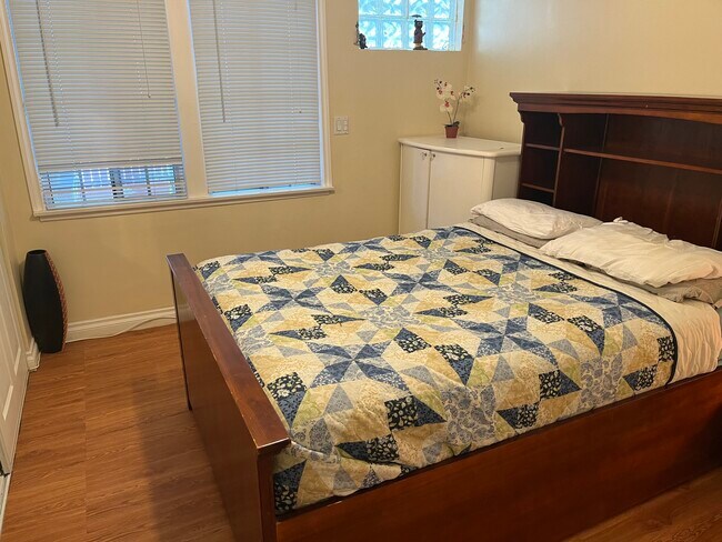 Building Photo - 22751 Mariano St