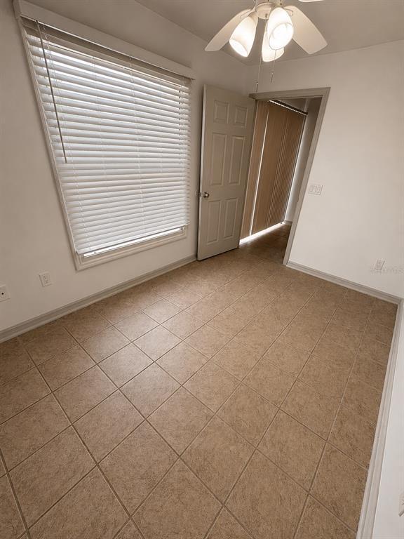 Building Photo - 3029 Walnut Ct